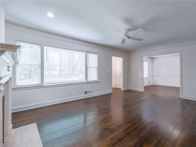 1652 Brewer SW Boulevard, Atlanta, GA 30310