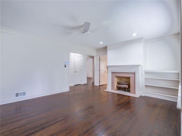 1652 Brewer SW Boulevard, Atlanta, GA 30310