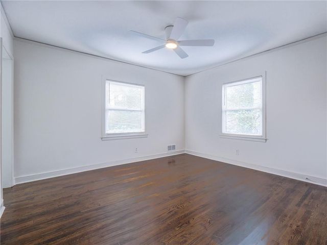 1652 Brewer SW Boulevard, Atlanta, GA 30310