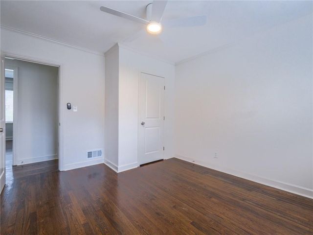 1652 Brewer SW Boulevard, Atlanta, GA 30310