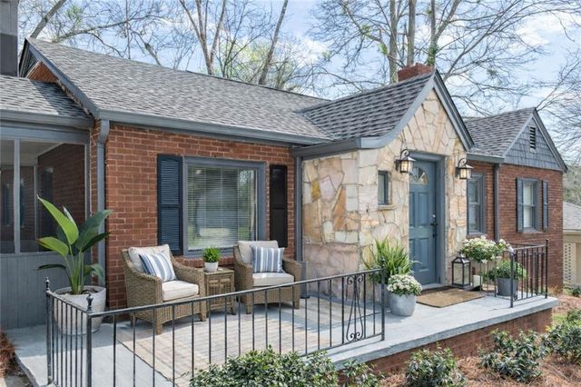 1652 Brewer SW Boulevard, Atlanta, GA 30310