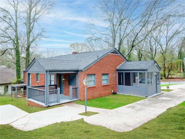 1652 Brewer SW Boulevard, Atlanta, GA 30310