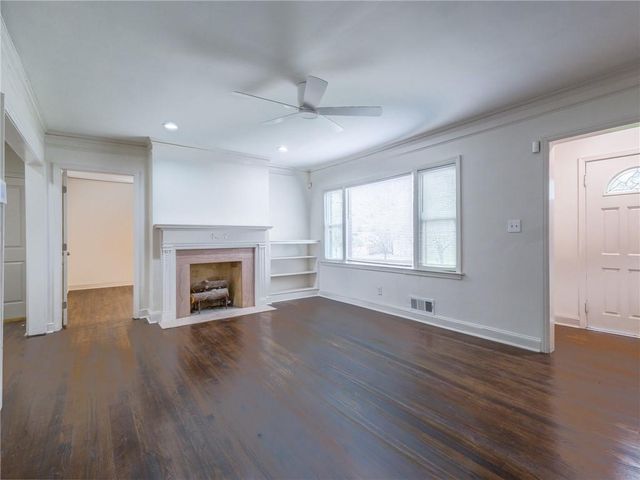 1652 Brewer SW Boulevard, Atlanta, GA 30310