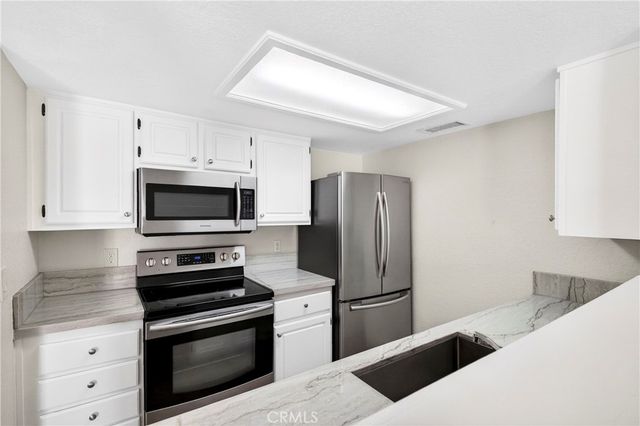 10151 Arrow Rte 26, Rancho Cucamonga, CA 91730
