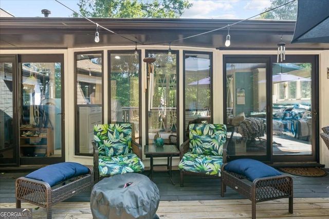 5823 Lakeshore Drive, Buford, GA 30518