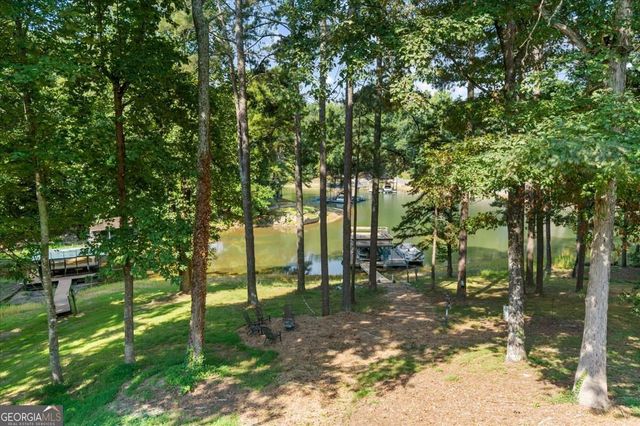 5823 Lakeshore Drive, Buford, GA 30518