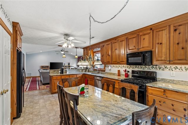 11470 Laurel Rd, New Kent, VA 23124