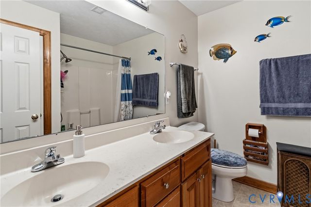 11470 Laurel Rd, New Kent, VA 23124