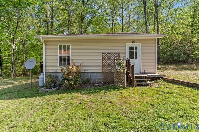11470 Laurel Rd, New Kent, VA 23124