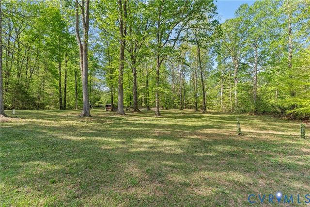 11470 Laurel Rd, New Kent, VA 23124