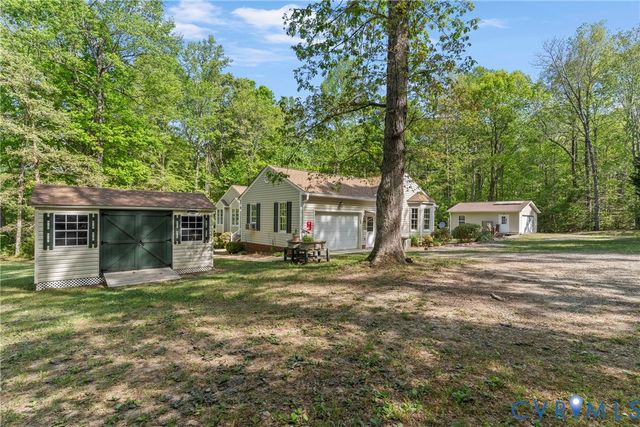 11470 Laurel Rd, New Kent, VA 23124