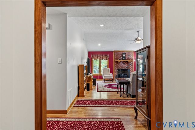 11470 Laurel Rd, New Kent, VA 23124