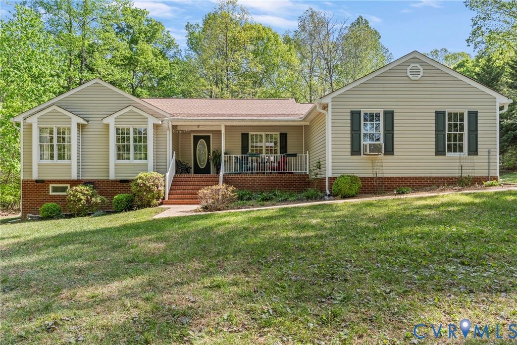 11470 Laurel Rd, New Kent, VA 23124