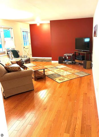 3146 N Concourse Drive, Mt Pleasant, MI 48858