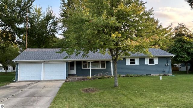 3146 N Concourse Drive, Mt Pleasant, MI 48858