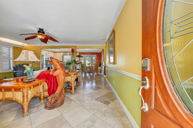 7806 Pruitt Drive, Galveston, TX 77554