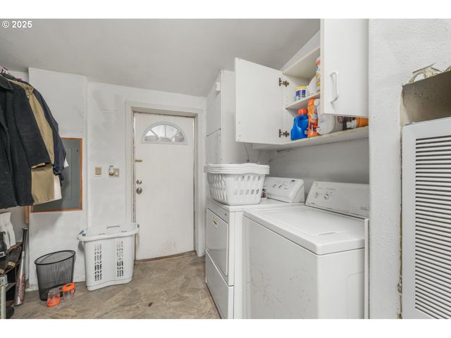 13620 Sw BEEF BEND Rd 16, Portland, OR 97224