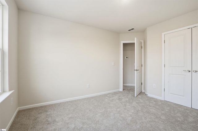 457 Lee's Corner Lane, Woodruff, SC 29388