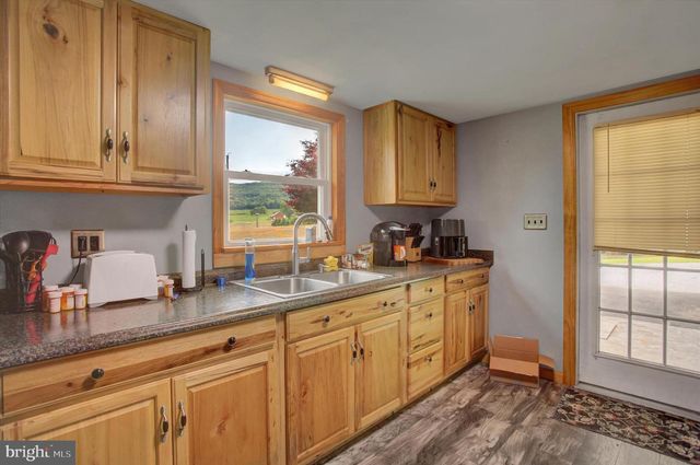 7046 MENTZER GAP ROAD, Waynesboro, PA 17268