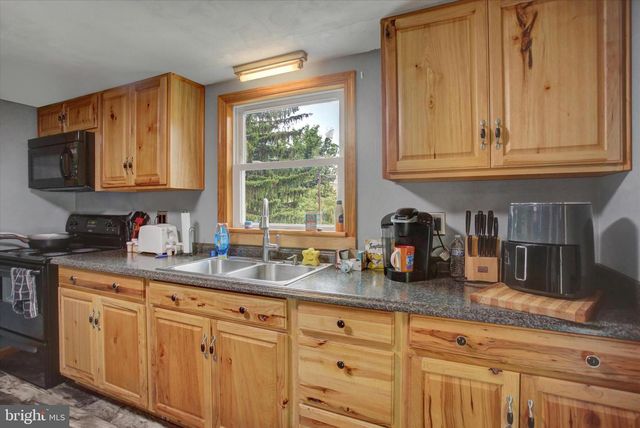 7046 MENTZER GAP ROAD, Waynesboro, PA 17268