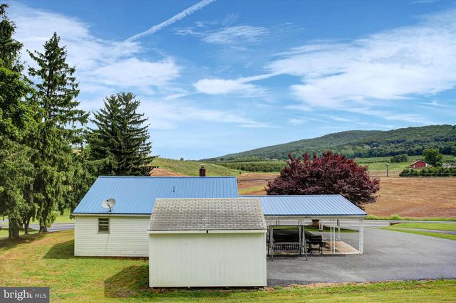 7046 MENTZER GAP ROAD, Waynesboro, PA 17268