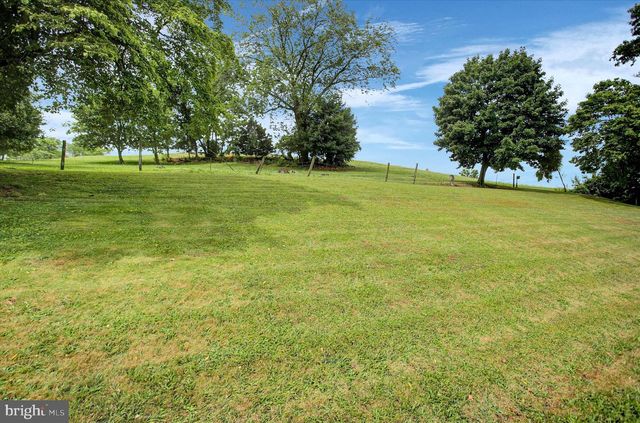 7046 MENTZER GAP ROAD, Waynesboro, PA 17268