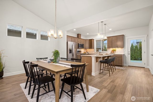 1411 Woods Point Loop, Ferndale, WA 98248