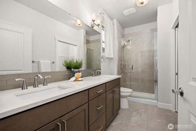 1411 Woods Point Loop, Ferndale, WA 98248