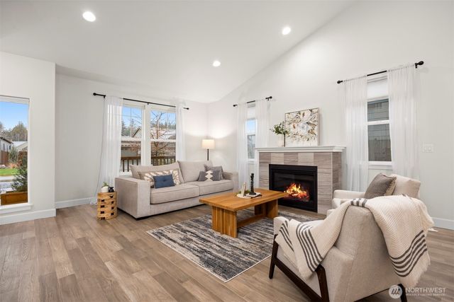 1411 Woods Point Loop, Ferndale, WA 98248