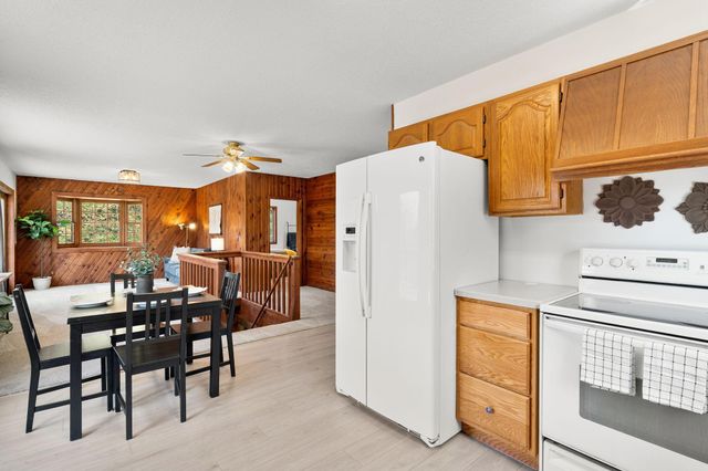 549 Upper 216th Avenue, Somerset, WI 54025