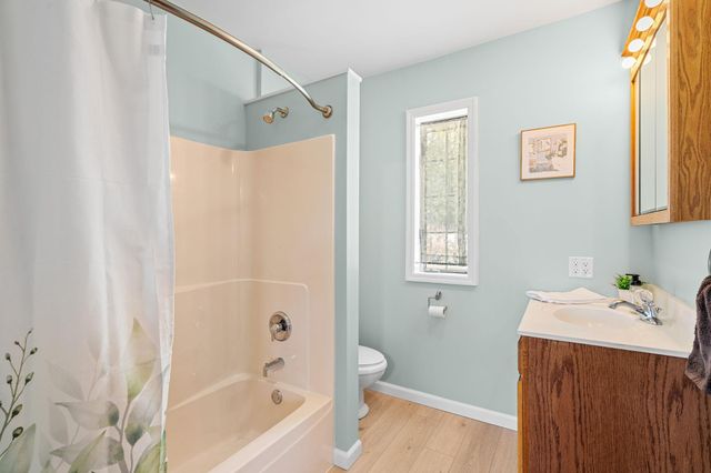 549 Upper 216th Avenue, Somerset, WI 54025