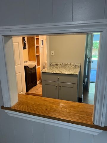 67 Curve St 3, Millis, MA 02054