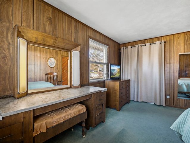 11 Reservoir Dr., Danvers, MA 01923