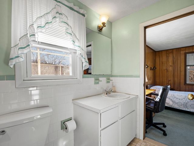 11 Reservoir Dr., Danvers, MA 01923