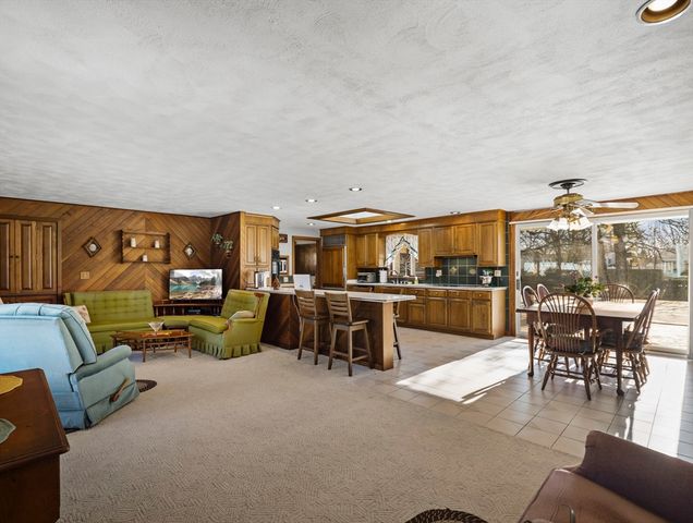 11 Reservoir Dr., Danvers, MA 01923