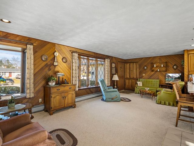 11 Reservoir Dr., Danvers, MA 01923