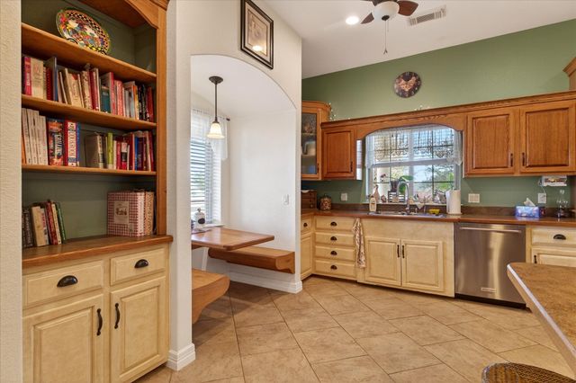2279 Big Sky Trail, Ponder, TX 76259