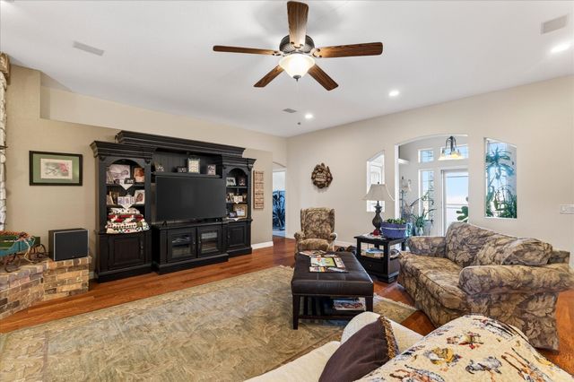 2279 Big Sky Trail, Ponder, TX 76259
