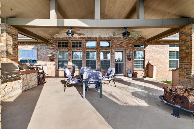 2279 Big Sky Trail, Ponder, TX 76259