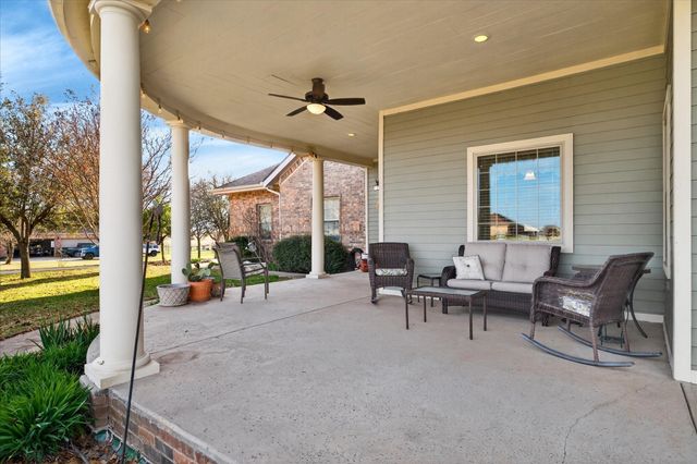 2279 Big Sky Trail, Ponder, TX 76259