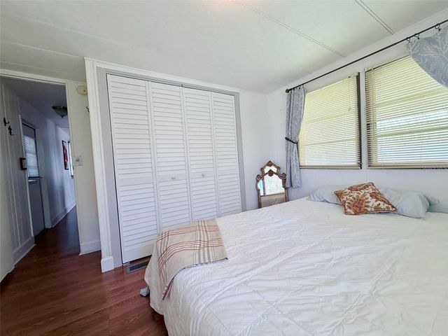 2248 CA D ORO DRIVE, Sarasota, FL 34238