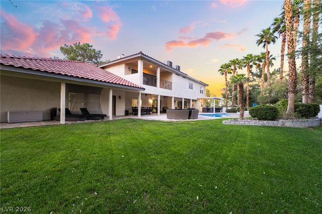7525 Eldora Avenue, Las Vegas, NV 89117