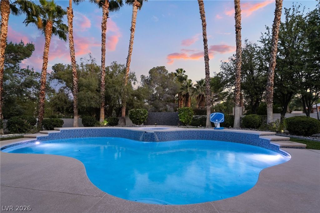 Image 68 of property listing at 7525 Eldora Avenue, Las Vegas, NV 89117