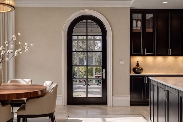 78 Narragansett Avenue, Jamestown, RI 02835