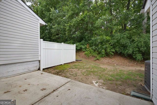 1324 Hollenbeck Lane, Riverdale, GA 30296