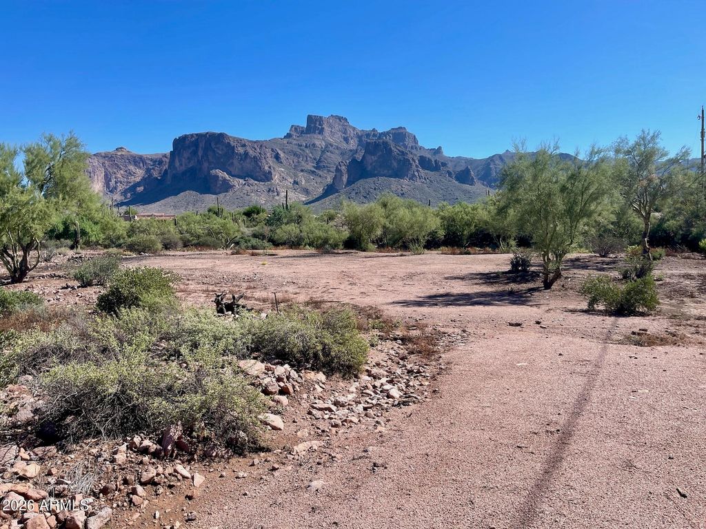 52XX E Scenic (Geronimo) Street -, Apache Junction, AZ 85119 — exterior