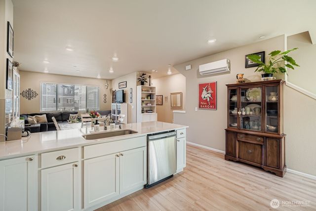 32668 Steamboat Lane, Black Diamond, WA 98010