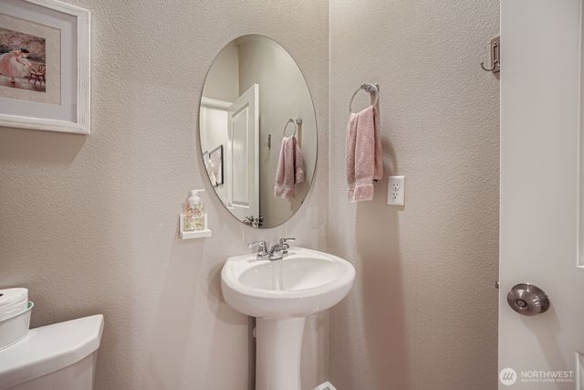 32668 Steamboat Lane, Black Diamond, WA 98010