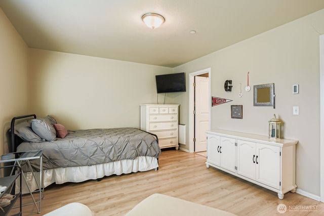 32668 Steamboat Lane, Black Diamond, WA 98010