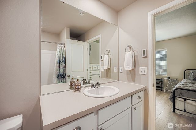 32668 Steamboat Lane, Black Diamond, WA 98010
